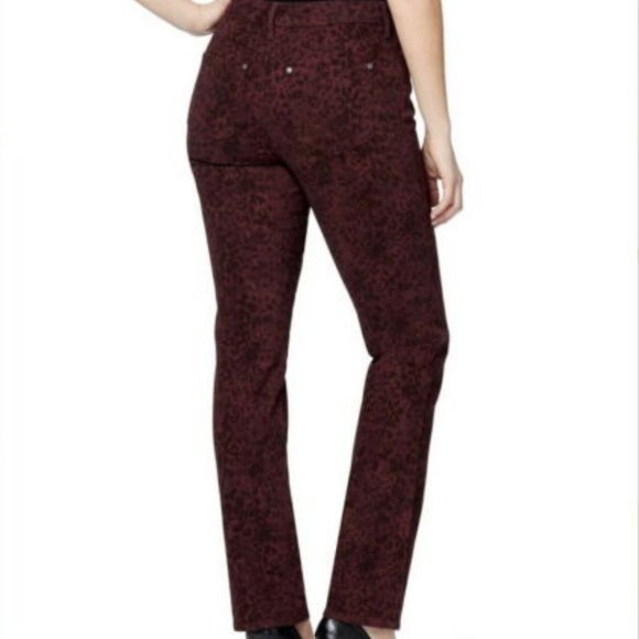 NWT 14 GLORIA VANDERBILT RAIL STRAIGHT Mid Rise Stretch JEANS PORT WINE LEOPARD